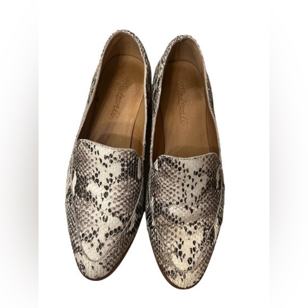 EUC Madewell Size 6 The Frances Loafer in Stamped Snake